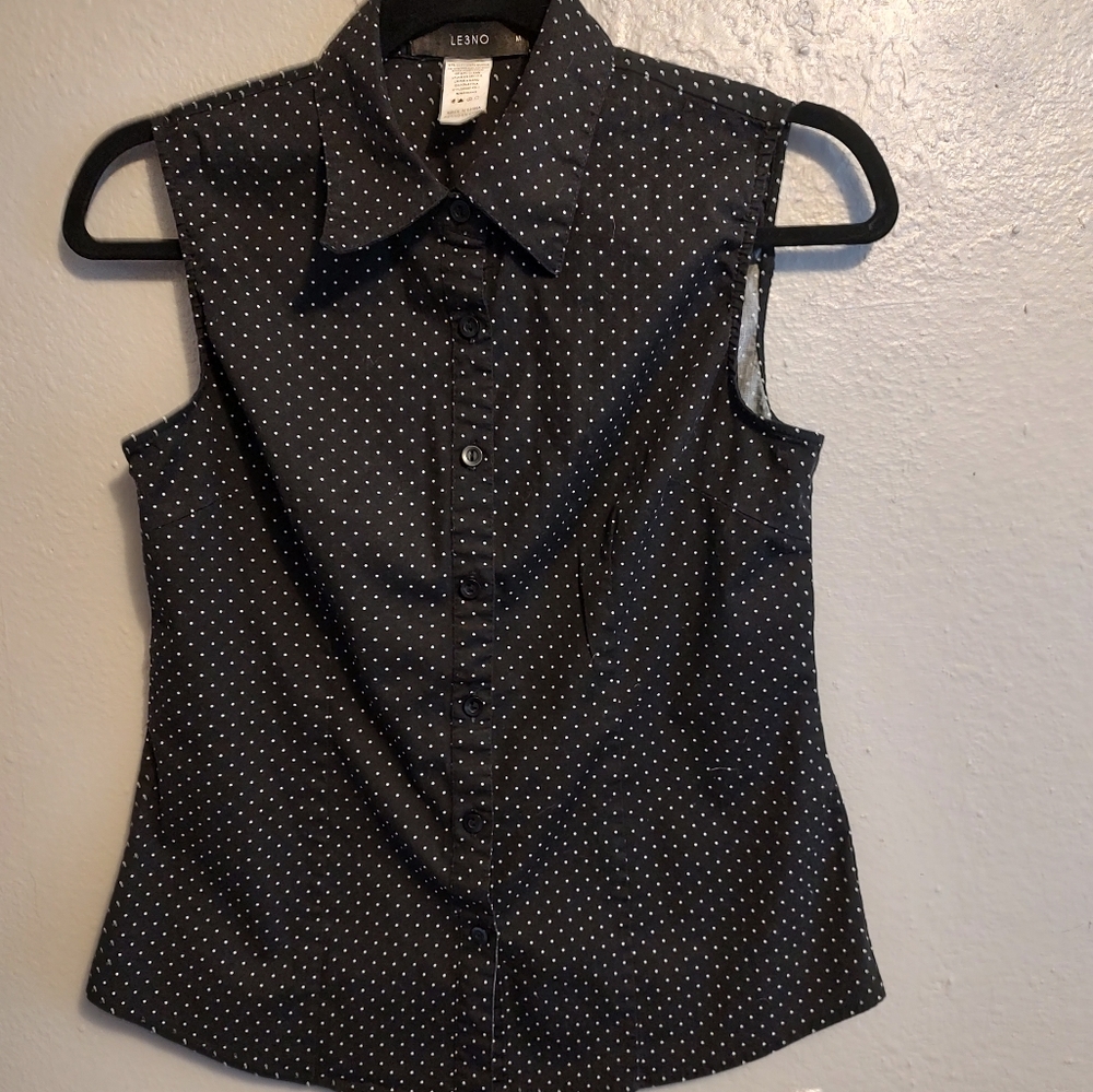 LE3NO sleeveless buttondown
